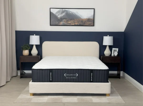 Dreamstar Ariya Hybrid 13″ mattress in a bedroom